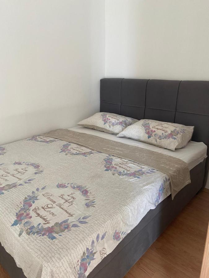 Апартаменты Apartman Marko Antonio 1 Цриквеница Экстерьер фото